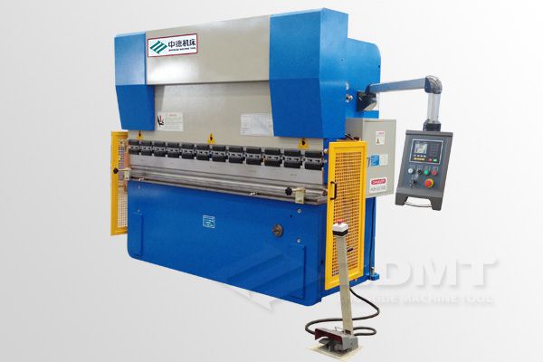 ZDP-6325.jpg ZDP-6325.jpg